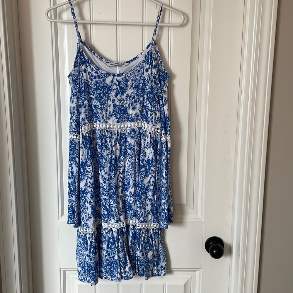Bluenotes blue and white dress size small